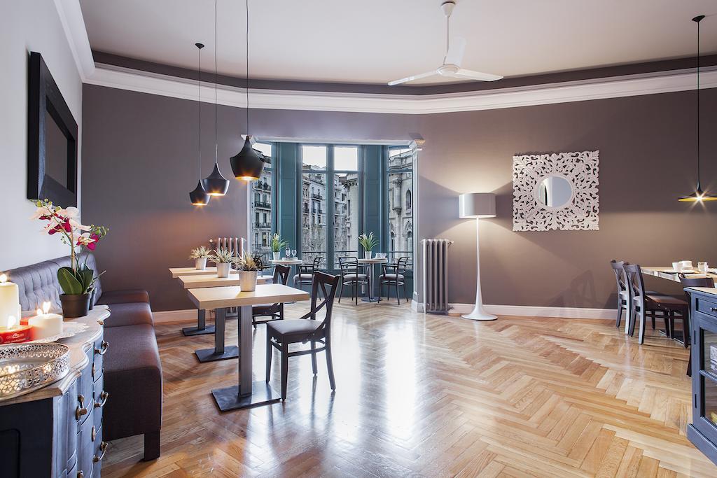 Bachome Gallery B&B Барселона Екстериор снимка
